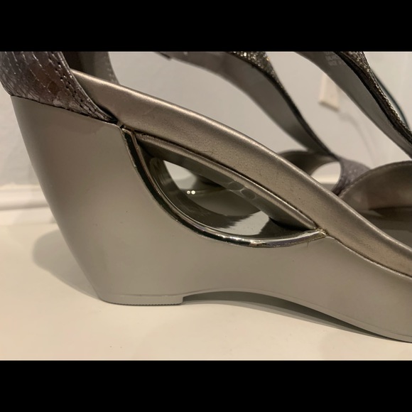 Andrew Geller Arana - Picture 5 of 10